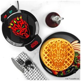 Maquina-de-Waffles-Tema-Star-Wars-Darth-Maul-com-Imagem-0