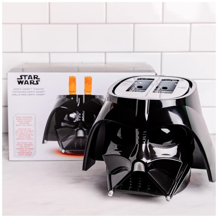 Torradeira-2-Fatias-com-Tema-Star-Wars-Darth-Vader-Acende-Imagem-5
