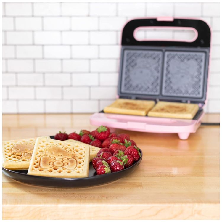 Maquina-de-Waffles-Tema-Hello-Kitty-com-Revestimento-Imagem-2