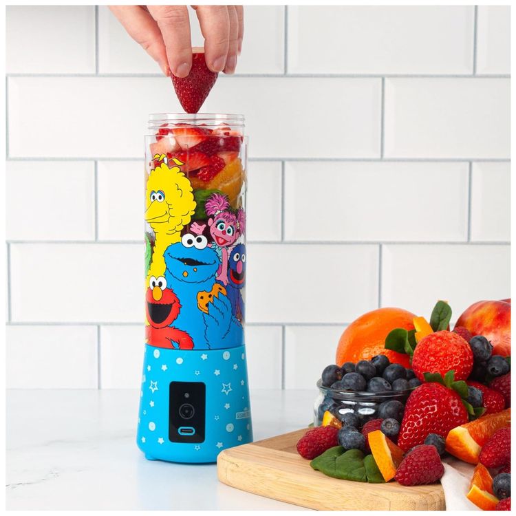 Liquidificador-Portatil-400mL-com-Tema-Sesame-Street-Imagem-2