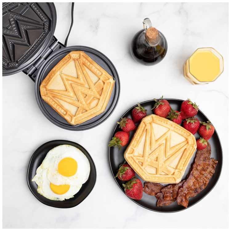 Maquina-de-Waffle-Tema-Cinturao-do-WWE-com-Revestimento-Imagem-2
