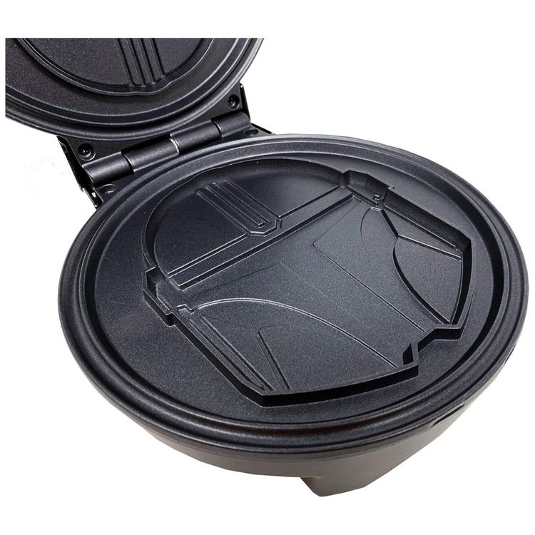 Maquina-de-Waffle-Tema-Star-Wars-Mandalorian-Helmet-Shaped-Imagem-3