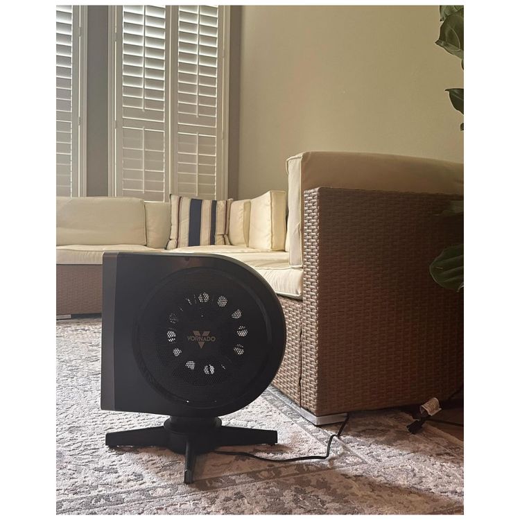 Ventilador-de-Torre-Oscilante-Estilo-Moderno-com-5-Imagem-1