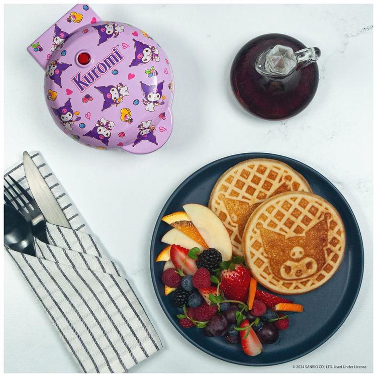 Mini-Maquina-de-Waffle-Tema-Hello-Kitty-Kuromi-com-Imagem-1