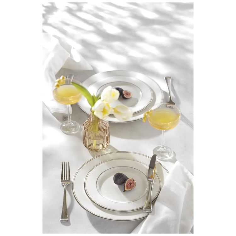 Aparelho-de-Jantar-Elegancia-e-Sofisticacao-para-Sua-Mesa-Imagem-3