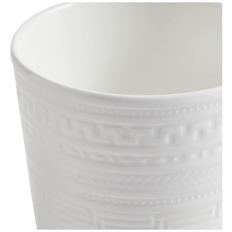 Caneca-Elegante-e-Sofisticada-com-Material-de-Porcelana-e-Imagem-2