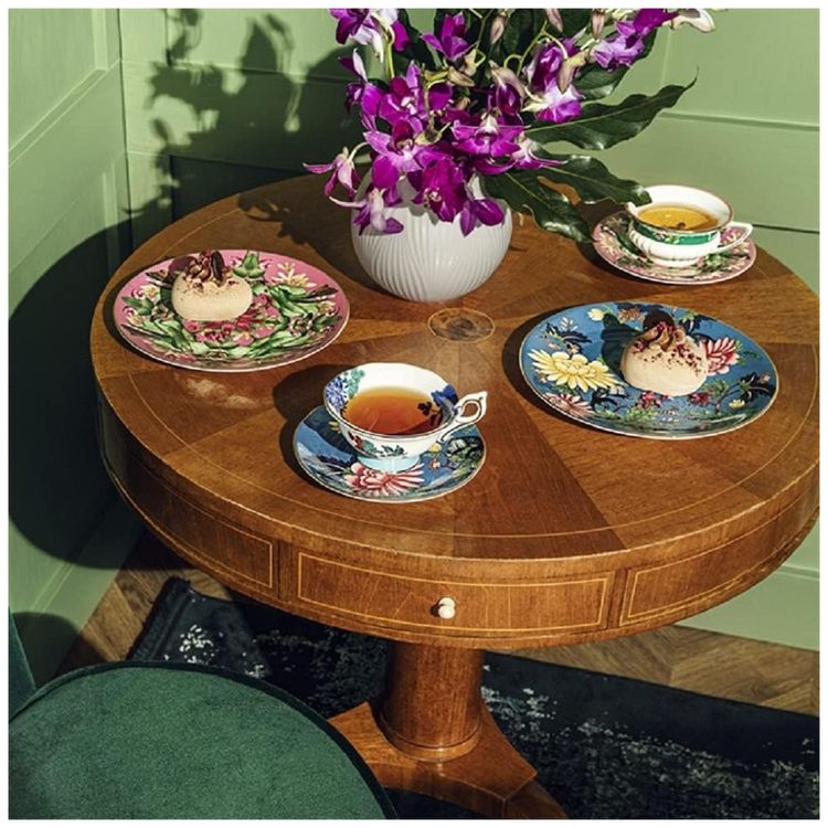 Xicara-e-Pires-Elegancia-e-Sofisticacao-em-Sua-Mesa-com-Imagem-1