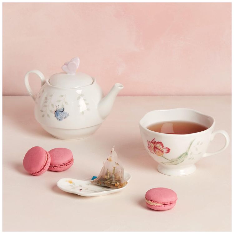 Conjunto-de-Cha-Inclui-Bule-Xicara-e-Pires-em-Porcelana-Imagem-5
