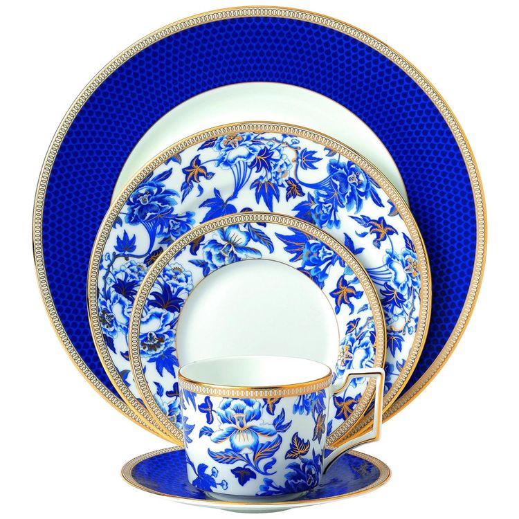 Conjunto-de-Aparelho-de-Jantar-em-Alta-Qualidade-e-Imagem-0