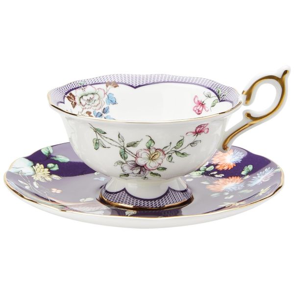 Xicara-e-Pires-Elegancia-e-Sofisticacao-em-Sua-Mesa-com-Imagem-0