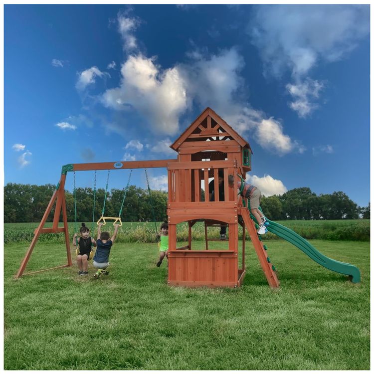 Playground-Infantil-com-Caixa-de-Areia-Prateleira-de-Imagem-4