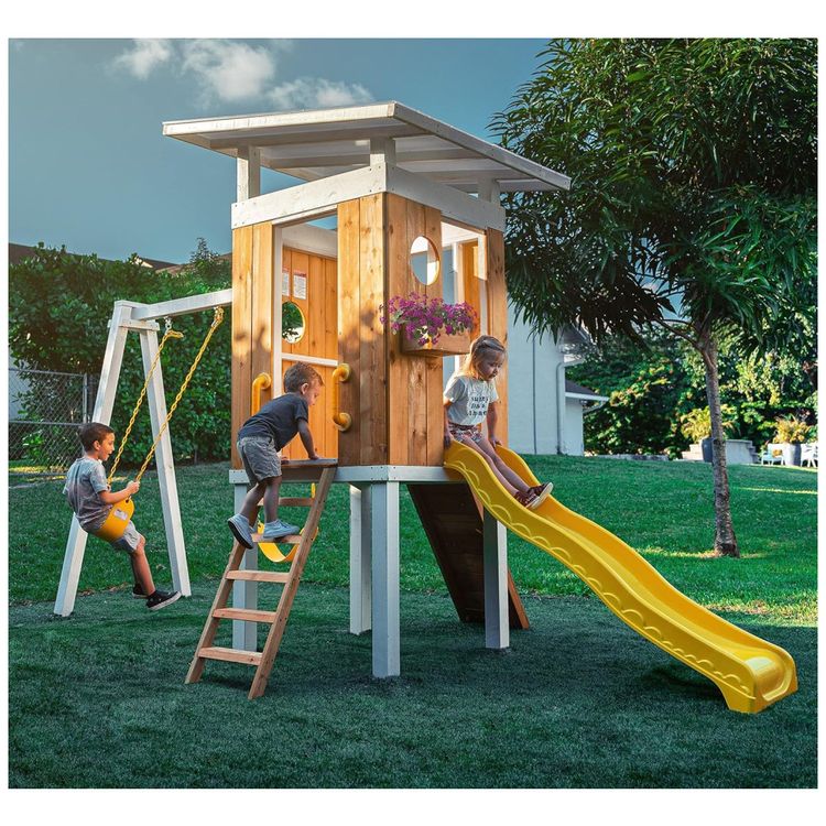 Playground-Infantil-de-Madeira-com-Escorregador-Balancos-Imagem-0