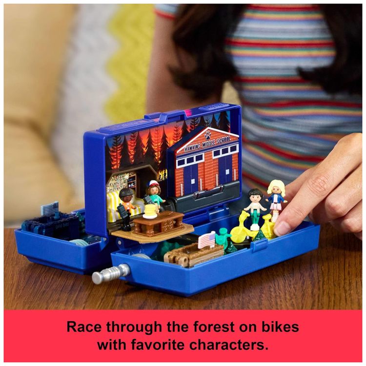 Playset-Stranger-Things-com-6-Personagens-e-10-Acessorios-Imagem-3