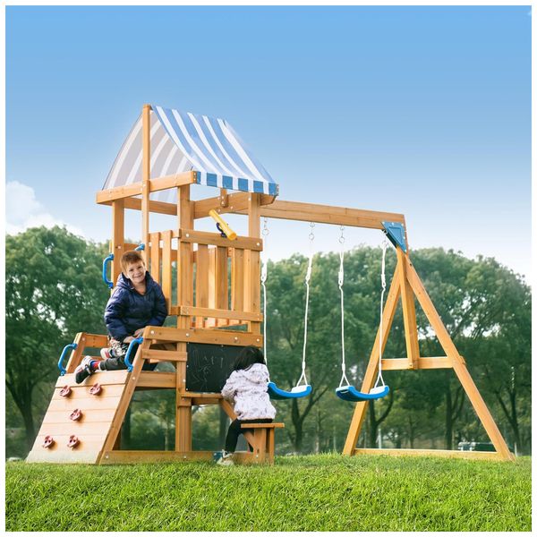 Playground-Infantil-de-Madeira-com-Quadro-Negro-Imagem-0