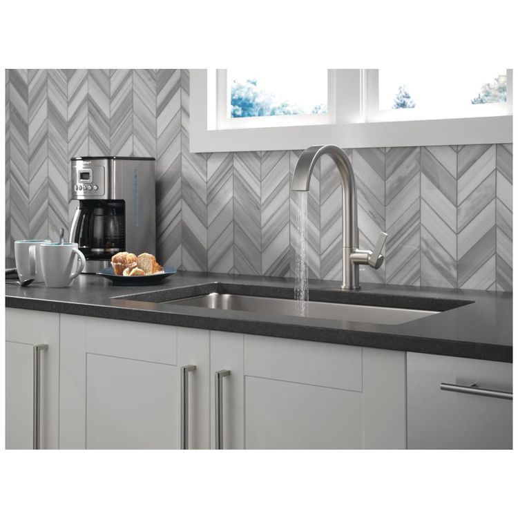 Torneira-Cozinha-em-Aco-Inoxidavel-com-Pulverizador-Pull-Imagem-1