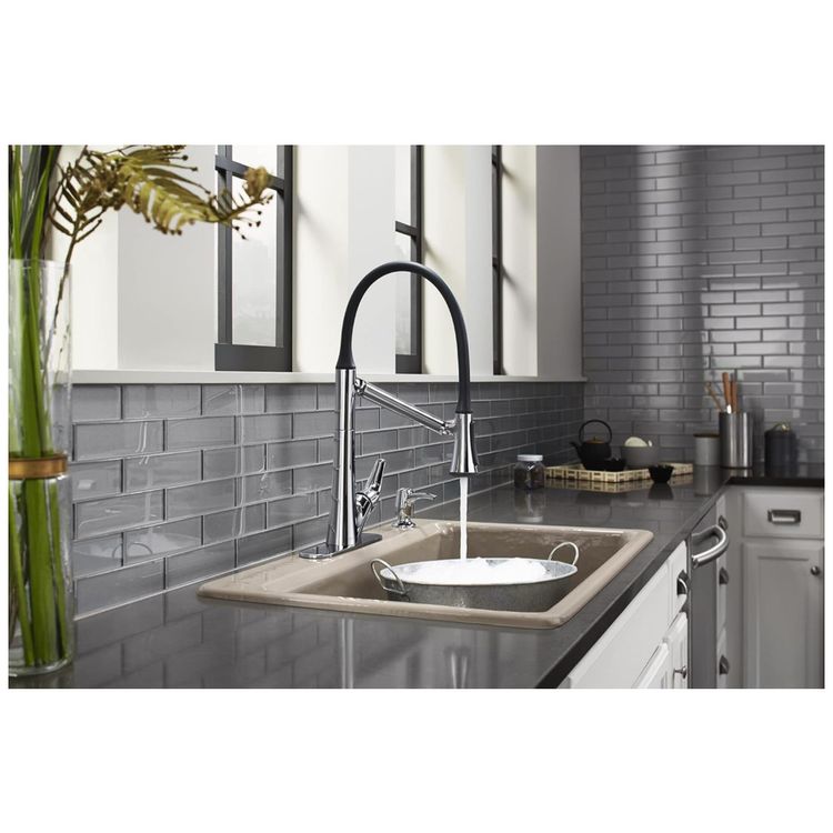 Torneira-Cozinha-Articulada-com-Pul-Down-Sprayer-e-Imagem-5