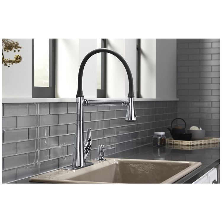 Torneira-Cozinha-Articulada-com-Pul-Down-Sprayer-e-Imagem-7
