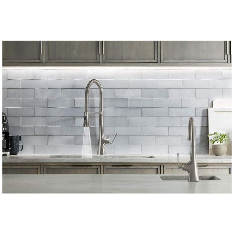 Torneira-Cozinha-Semi-Profissional-com-Pulverizador-Pull-Imagem-3