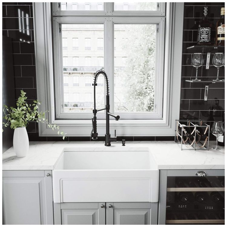 Torneira-Cozinha-com-Pulverizador-Pull-Down-e-Dispensador-Imagem-5