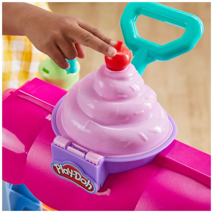 Play-Doh-Kitchen-Creations-Caminhao-de-Comida-Doces-e-Imagem-7
