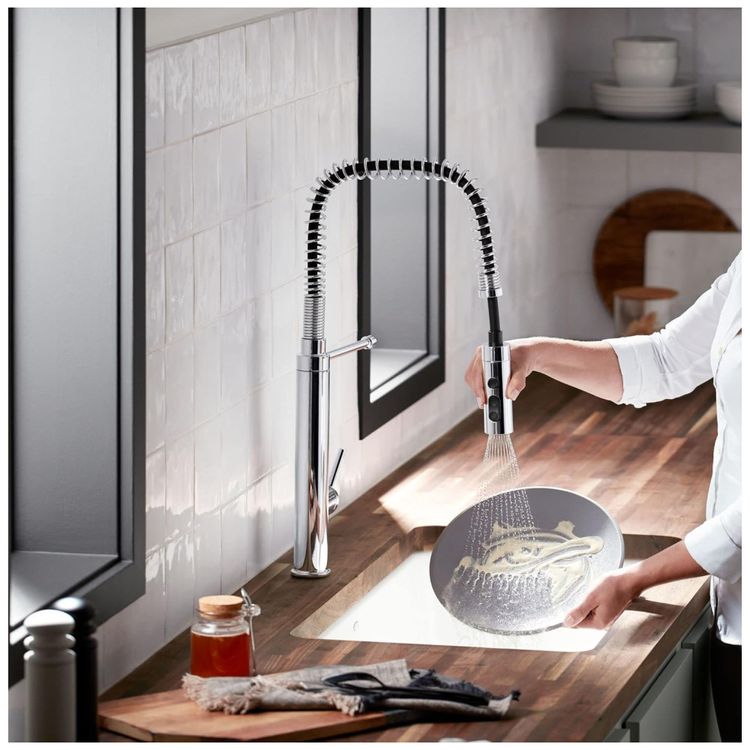 Torneira-Cozinha-Comercial-com-Pulverizador-Pull-Down-de-3-Imagem-1