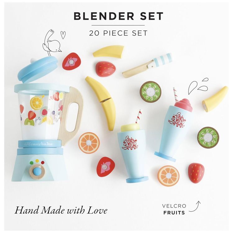 Liquidificador-e-Conjunto-de-Frutas-de-Madeira-Premium-Imagem-3