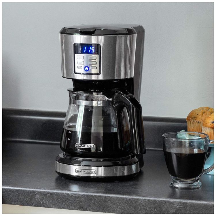 Maquina-de-Cafe-Cafeteira-Black-Decker-CM1331S-12-Xicaras-Imagem-3