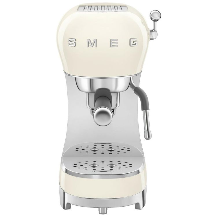 Maquina-de-Cafe-Espresso-Manual-Smeg-ECF02-15Bar-Fabricada-Imagem-0
