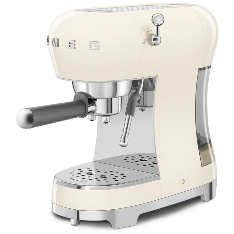 Maquina-de-Cafe-Espresso-Manual-Smeg-ECF02-15Bar-Fabricada-Imagem-3