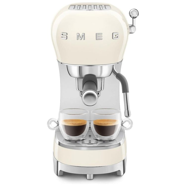 Maquina-de-Cafe-Espresso-Manual-Smeg-ECF02-15Bar-Fabricada-Imagem-4