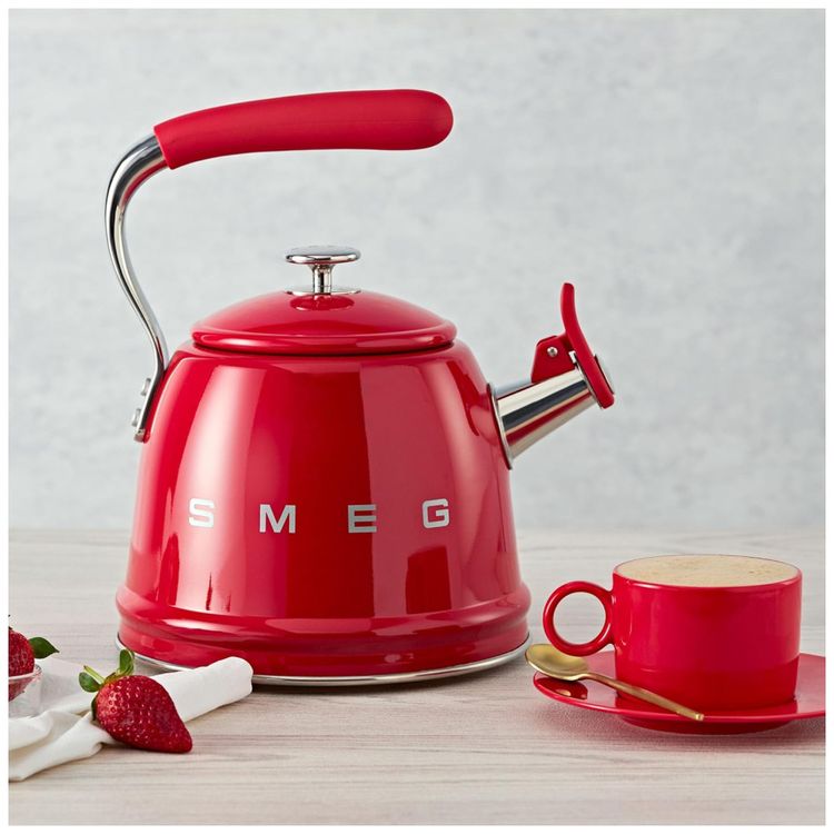 Chaleira-Retro-Smeg-24L-Vermelha-Imagem-1