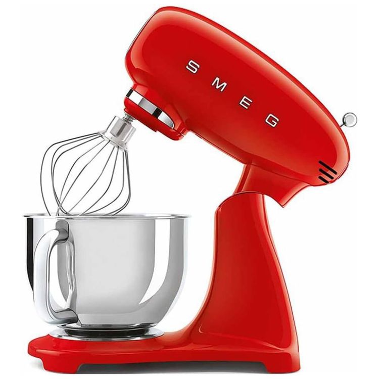 Batedeira-Smeg-50s-Retro-Vermelha--Potencia-e-Versatilidade-Imagem-4