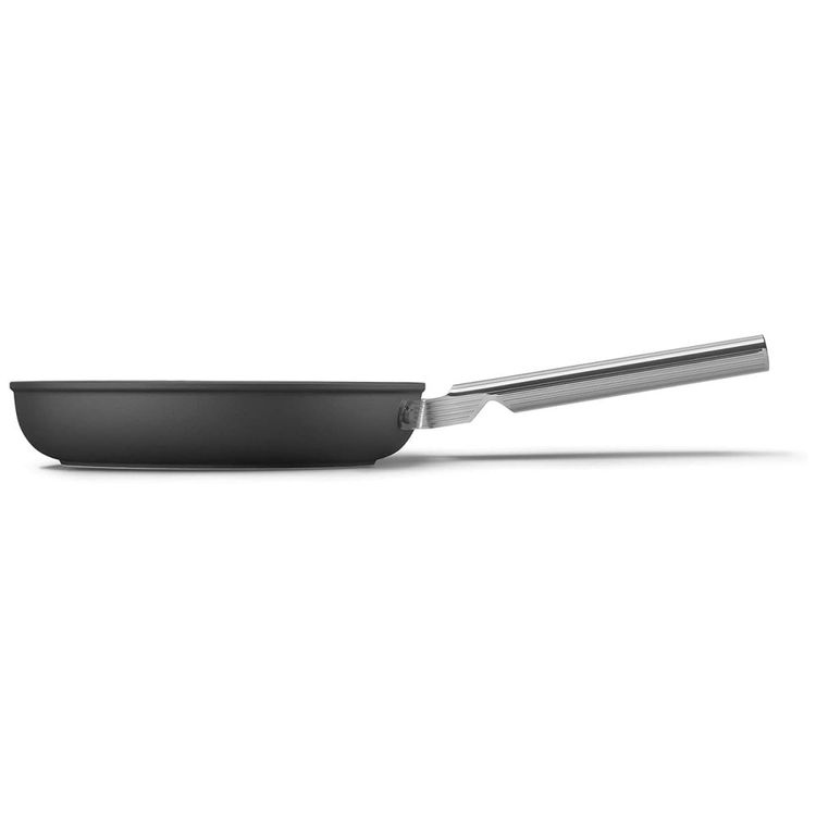 Frigeira-Smeg-Preta---Cozimento-Saudavel-e-Pratico-Imagem-1