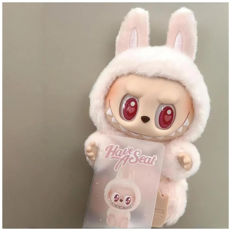 Chaveiro-de-Pelucia-Labubu---Personagem-Adoravel-para-Imagem-3