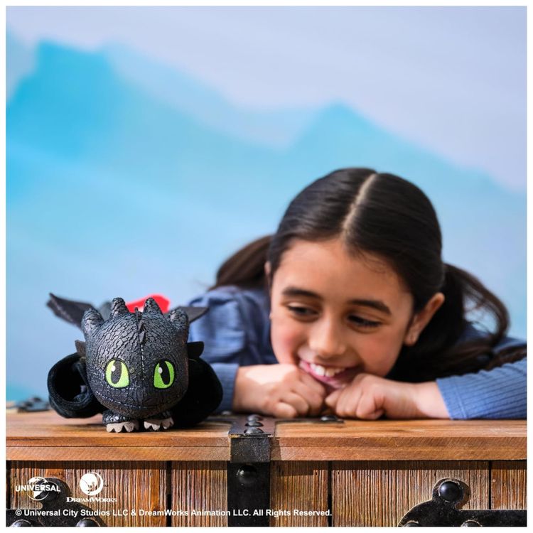 Pelucia-Dreamworks-Dragoes-Como-Treinar-o-Seu-Dragao-Imagem-8