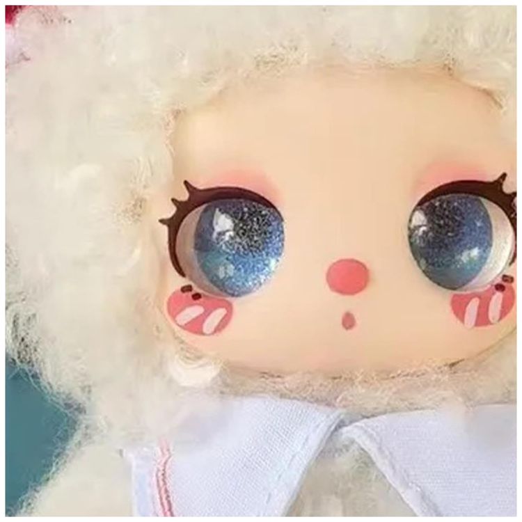 Boneca-de-Pelucia-CALEMBOU-Surpresa-215-cm---Colecao-de-Imagem-6