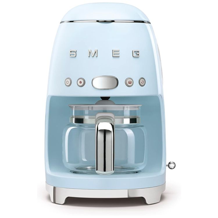 Conjunto-Smeg-de-Cafeteira-e-Torradeira-Retro-para-um-Cafe-Imagem-1