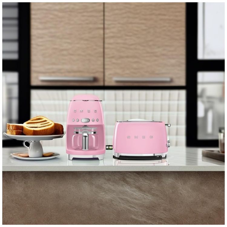 Conjunto-Smeg-Retro-de-Cafeteira-e-Torradeira-de-2-Fatias-Imagem-4