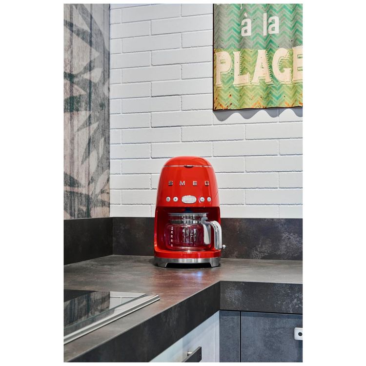 Cafeteira-SMEG-DCF02---10-Xicaras-Programacao-Automatica-Imagem-1