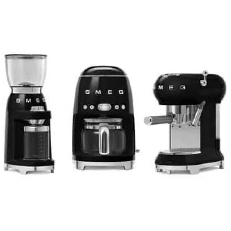 Cafeteira-Smeg-50s-Retro-com-Jarra-de-Vidro-Extra---Preto-Imagem-6