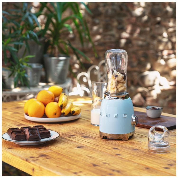 Liquidificador-Pessoal-SMEG-50s-Retro-Style-com-Botao-Imagem-3