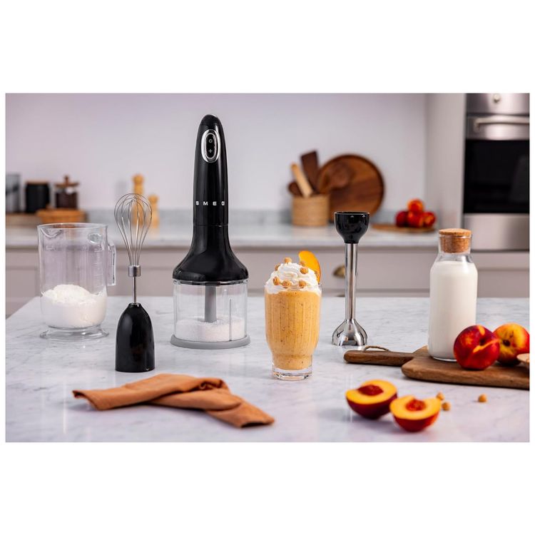 Liquidificador-Portatil-SMEG-800ml--Copo-Medidor-Tigela-Imagem-1