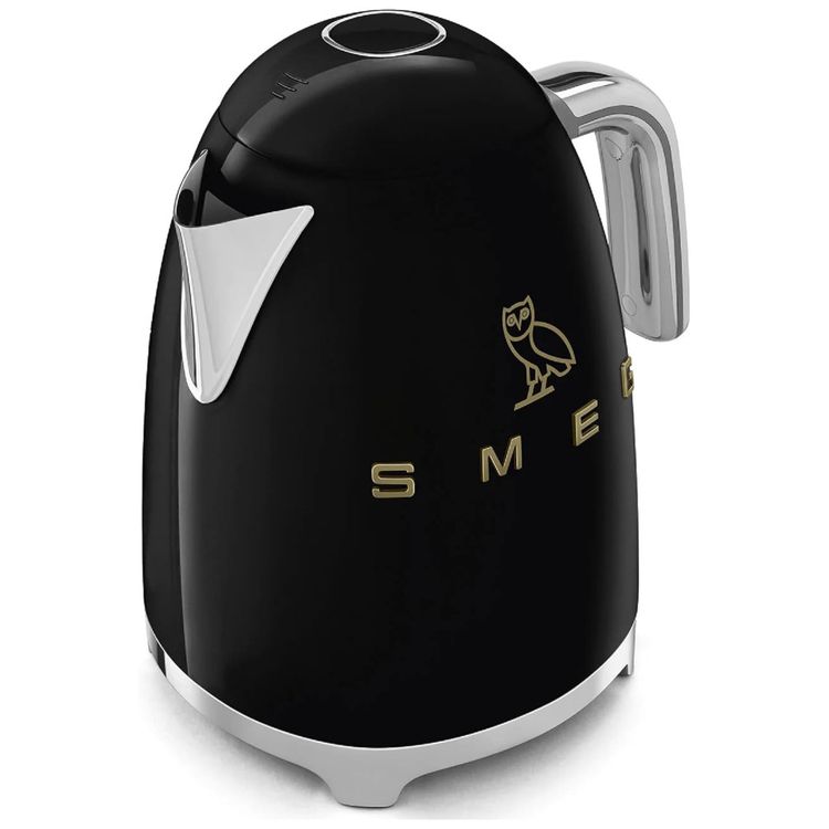 Chaleira-Eletrica-Smeg-x-OVO-17L-da-Colecao-OVO-Chaleira-Imagem-1