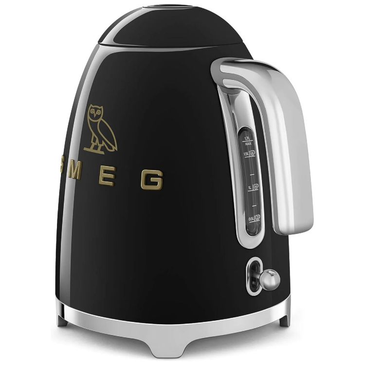 Chaleira-Eletrica-Smeg-x-OVO-17L-da-Colecao-OVO-Chaleira-Imagem-8