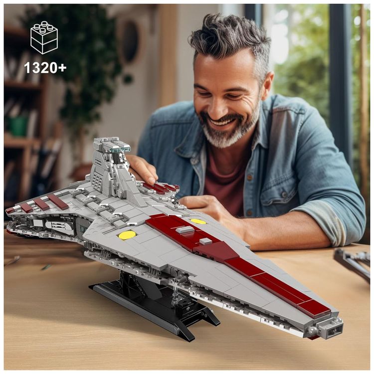 Kit-de-Construcao-Cruzador-Venator-Classe-Ataque-com-1320-Imagem-5