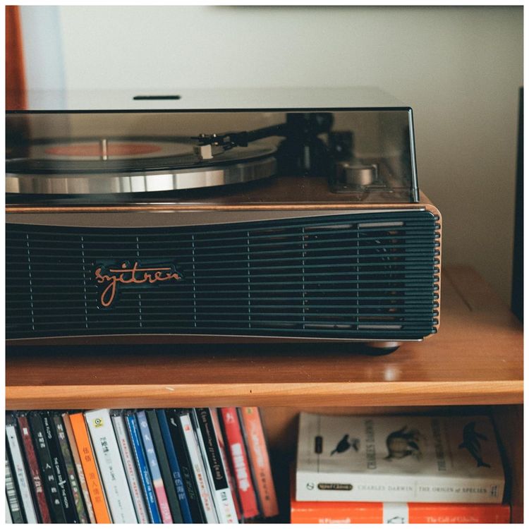 Toca-Discos-Vintage-Paron-para-Discos-de-Vinil-Imagem-3