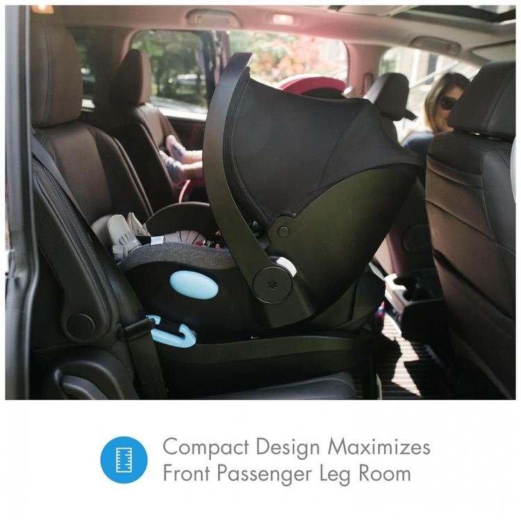Cadeirinha-de-Carro-para-Bebe-Clek-Liing-com-Perna-de-Imagem-11