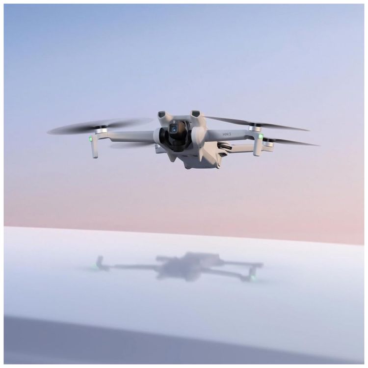 DJI-Mini-3-Fly-More-Combo-DJI-RC---Drones-com-Camera-4K-para-Imagem-9