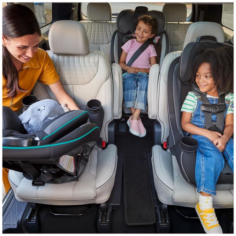 Cadeirinha-de-Carro-Conversivel-Safety-1st-Grow-and-Go-Imagem-12